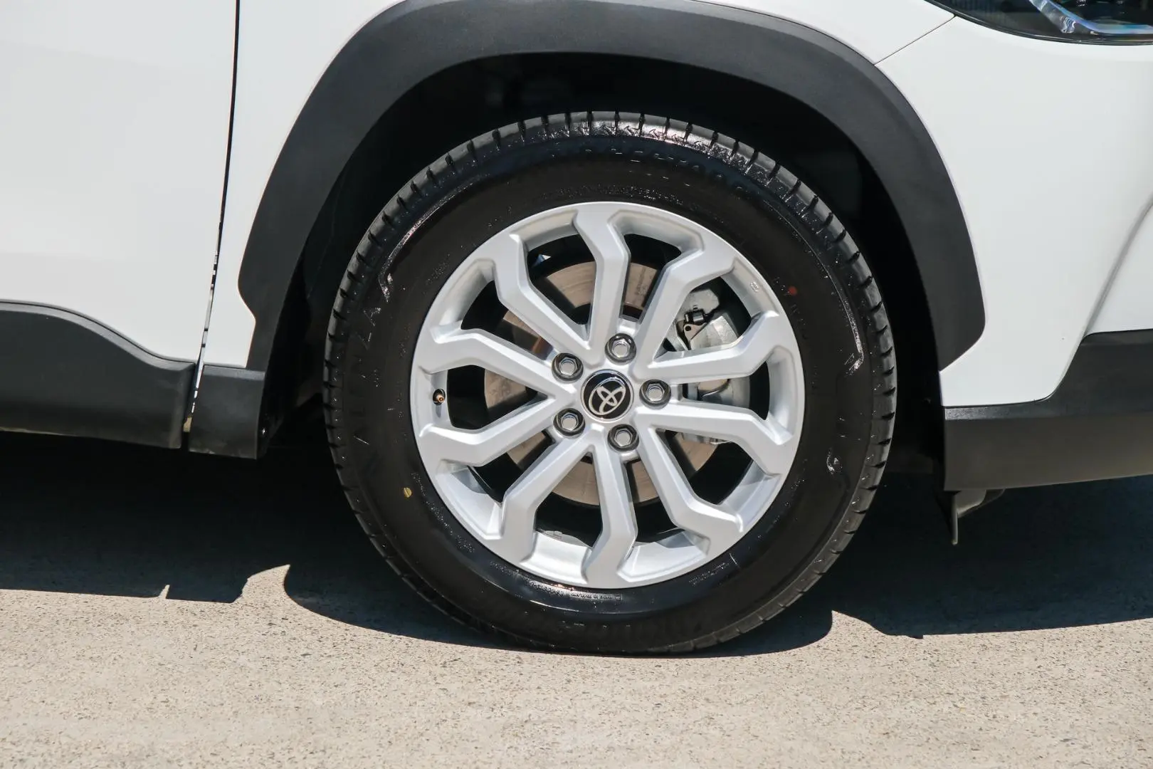 2024 Toyota Corolla Cross Gallery Image 20
