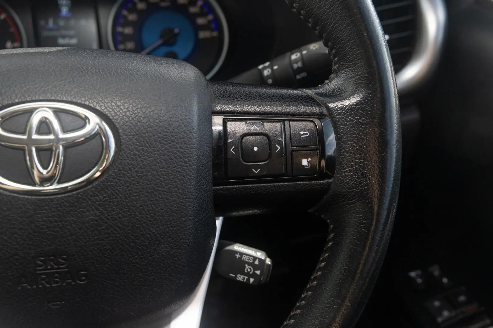 2019 Toyota Hilux Gallery Image 12