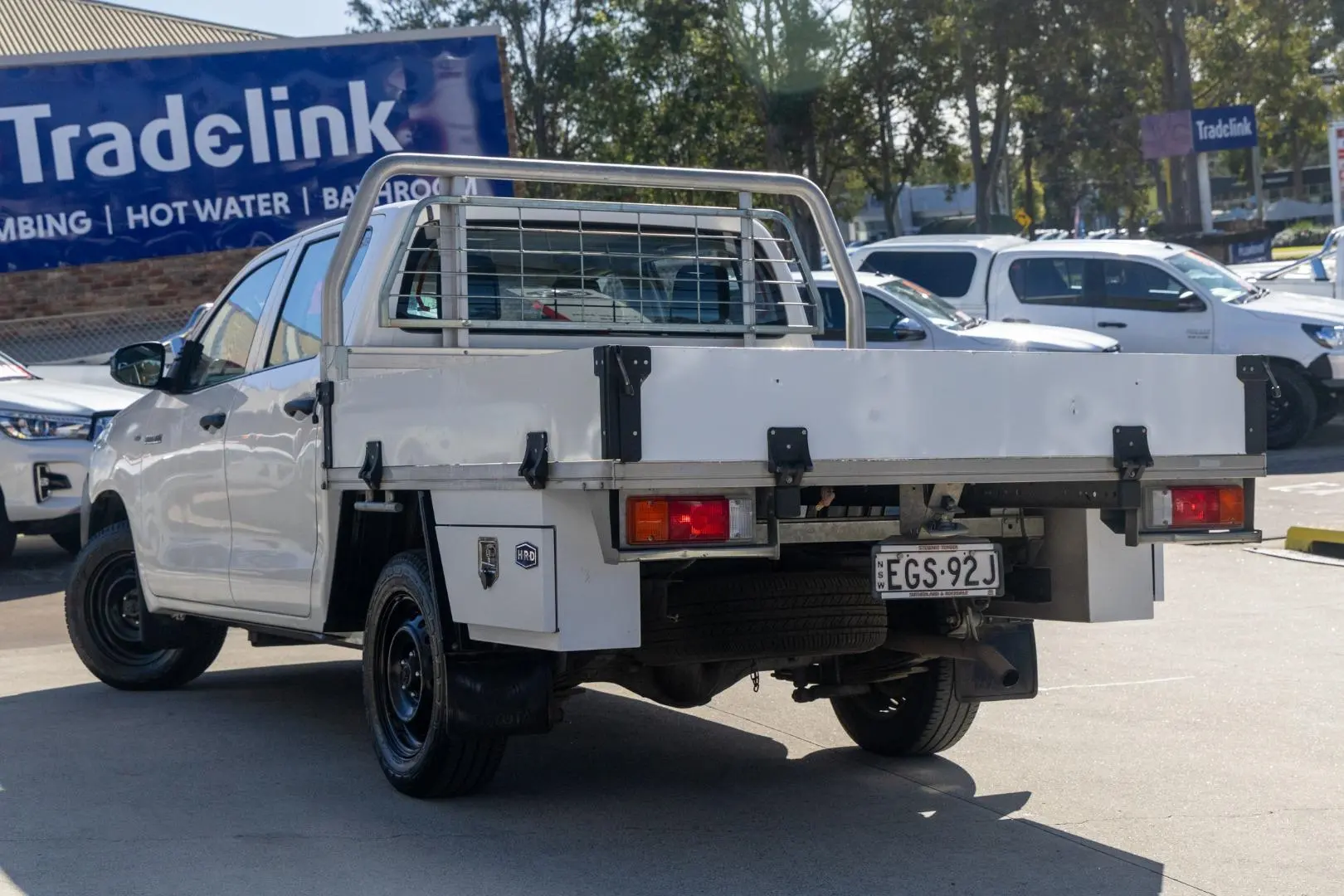 2019 Toyota Hilux Gallery Image 2