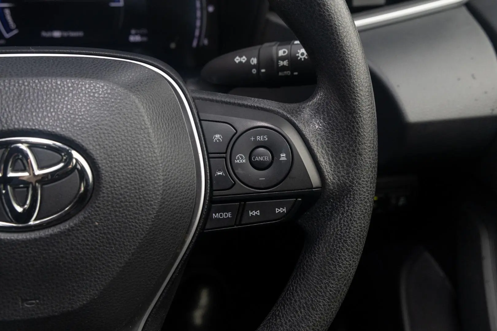 2023 Toyota Corolla Gallery Image 12