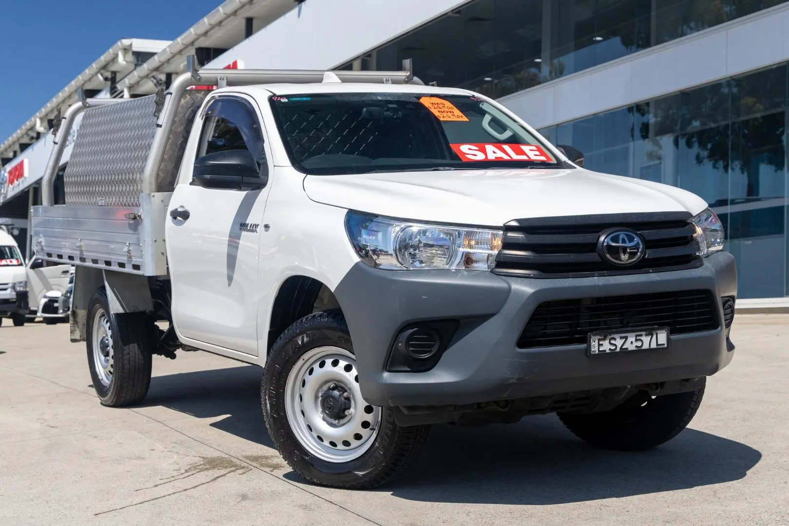 2022 Toyota Hilux Gallery Image 1