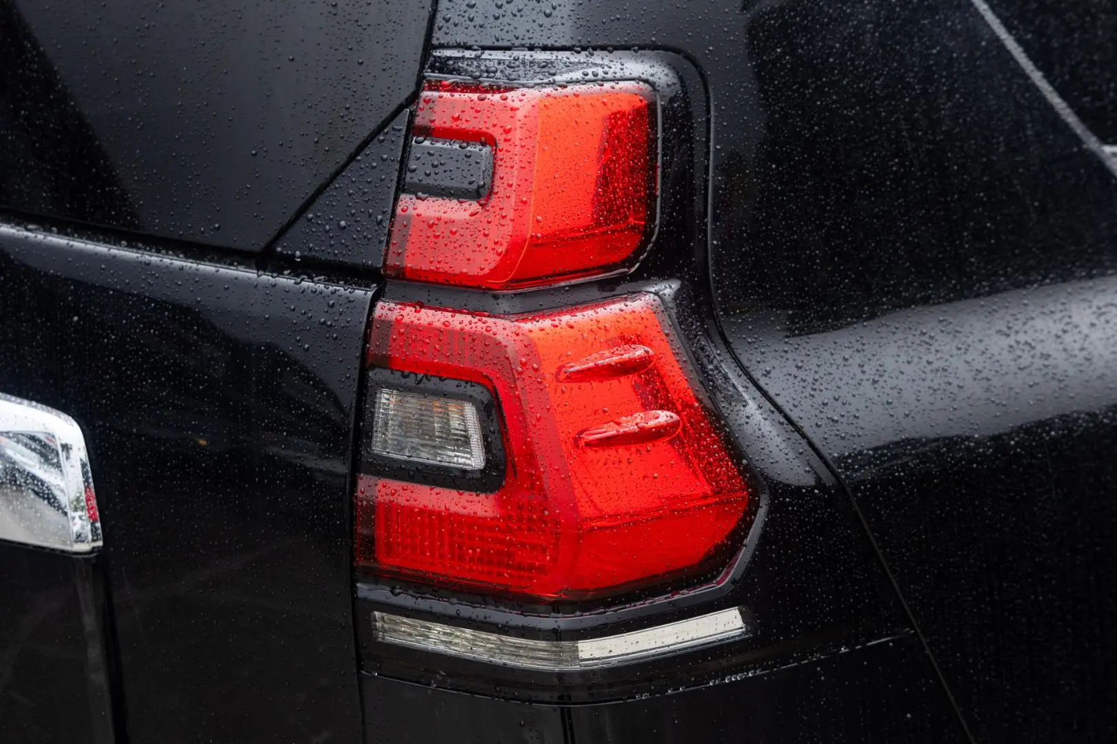 2019 Toyota Landcruiser Prado Gallery Image 18