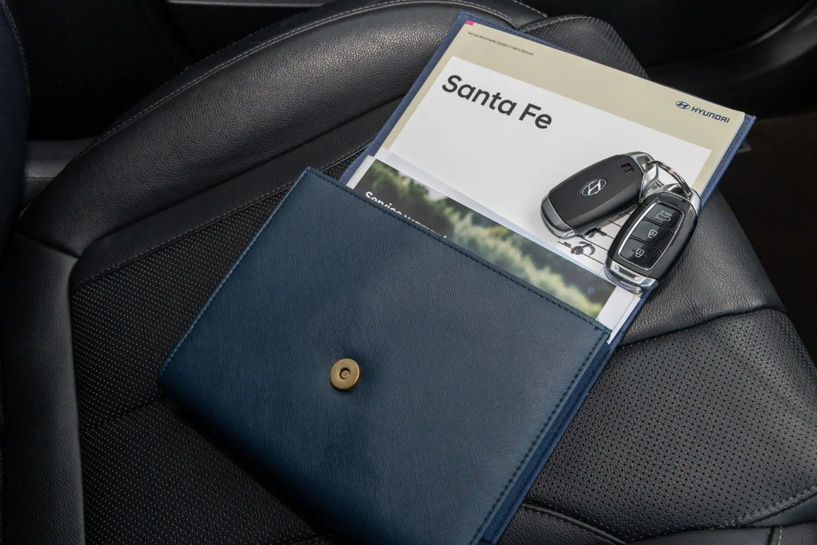 2020 Hyundai Santa Fe Gallery Image 18