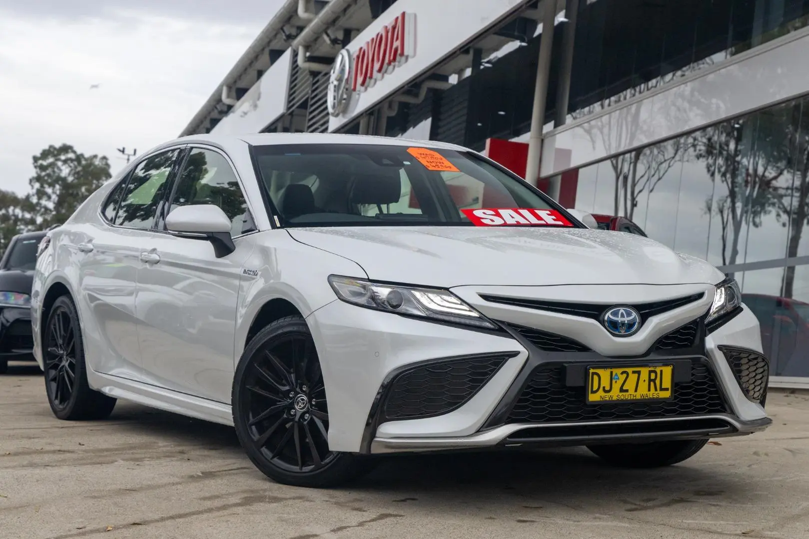 2023 Toyota Camry Gallery Image 1