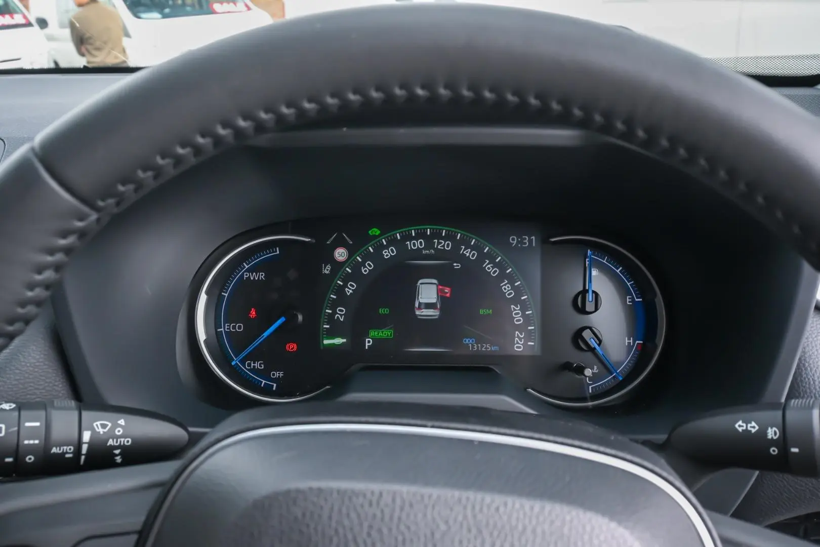 2024 Toyota RAV4 Gallery Image 19