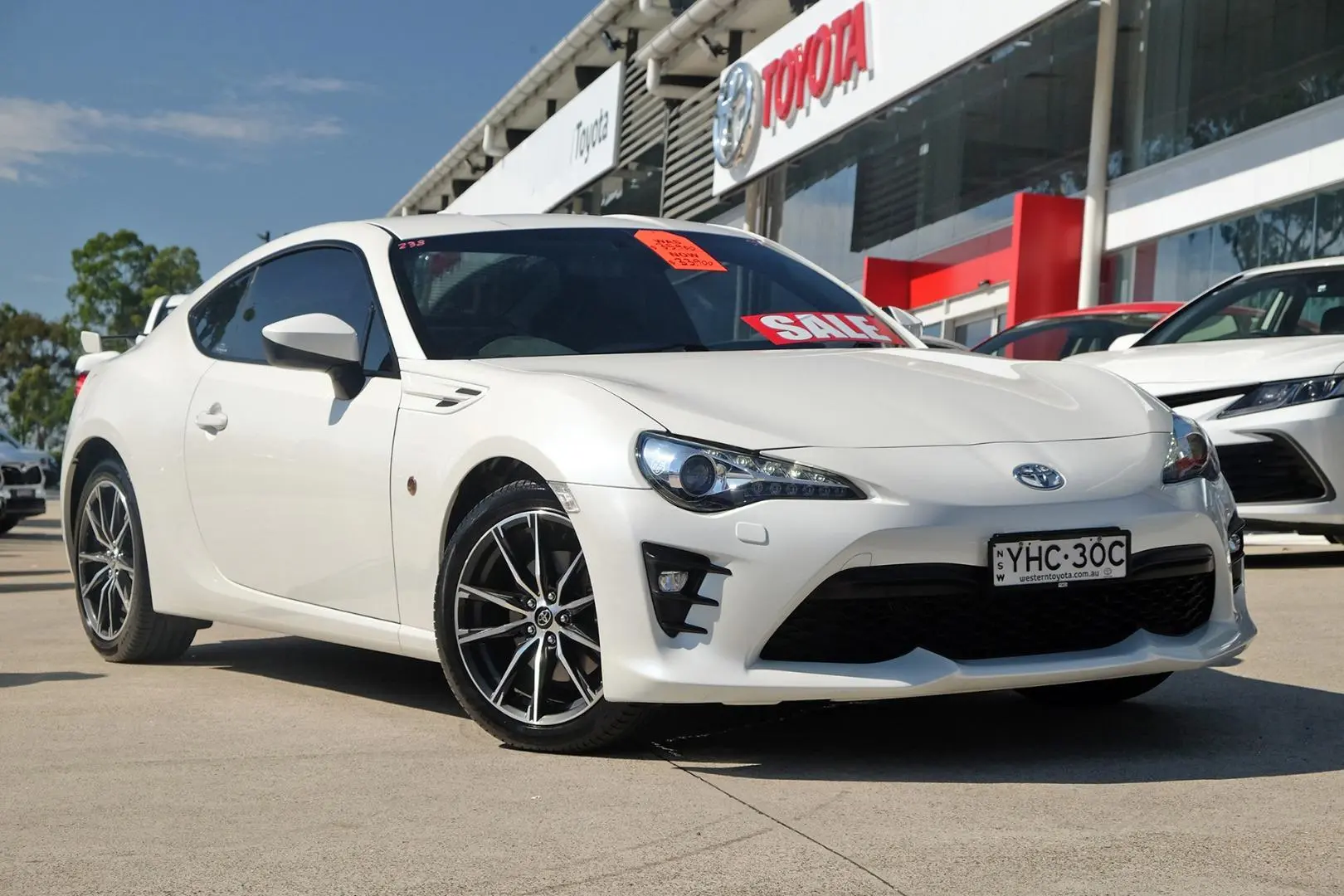 2017 Toyota 86 Gallery Image 1