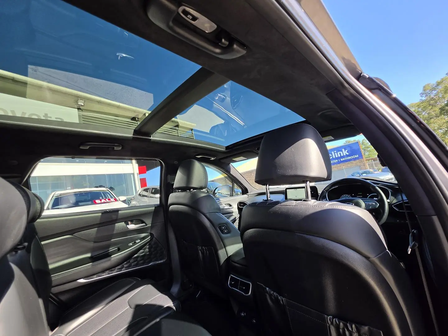 2023 Hyundai Santa Fe Gallery Image 32