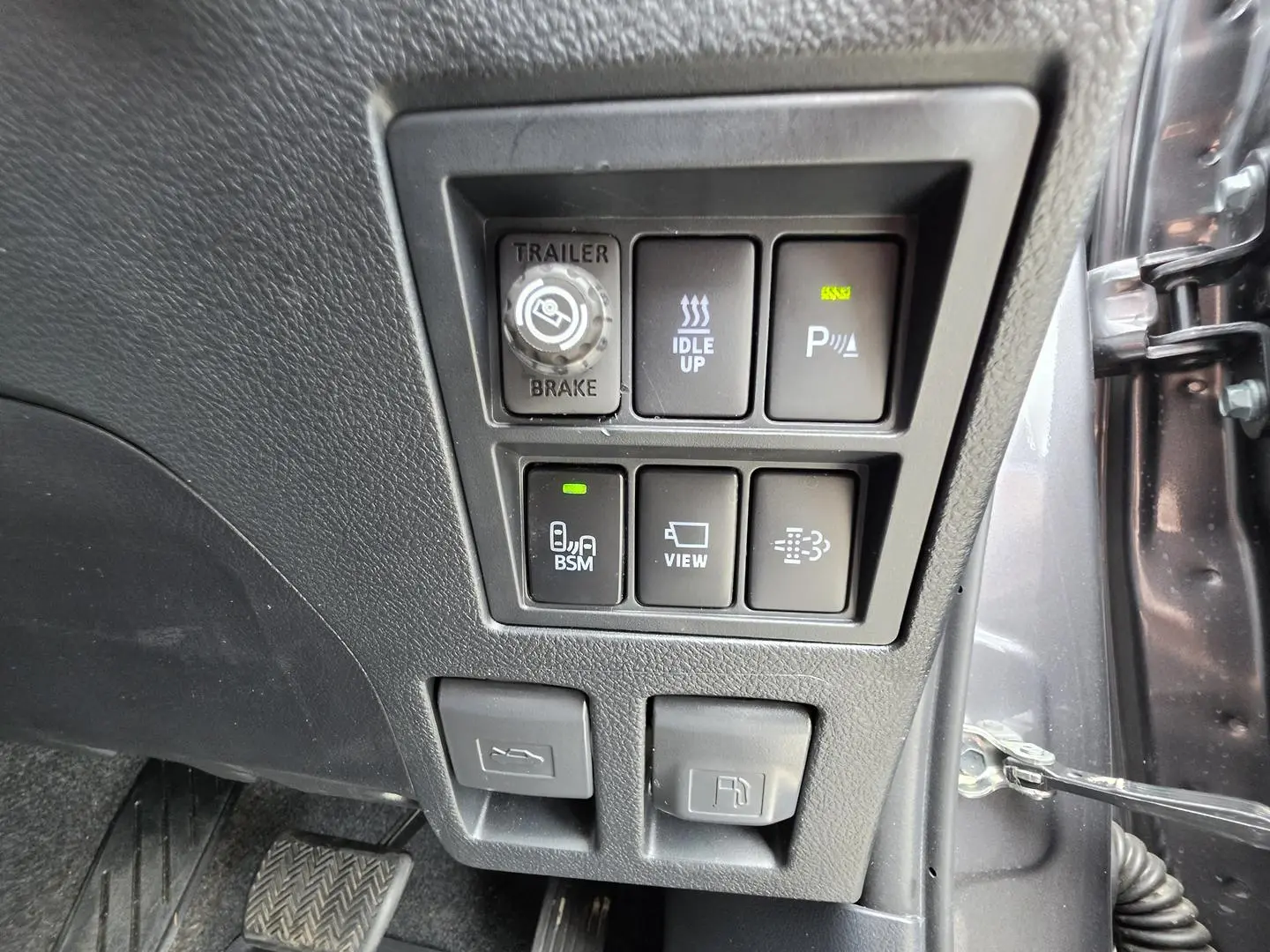 2025 Toyota Hilux Gallery Image 18