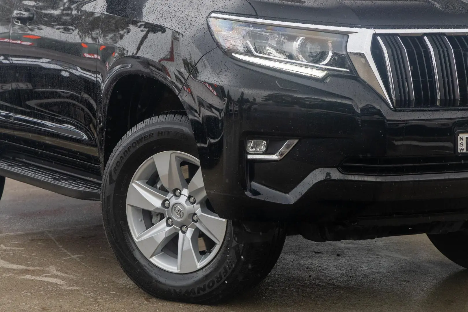 2021 Toyota Landcruiser Prado Gallery Image 6