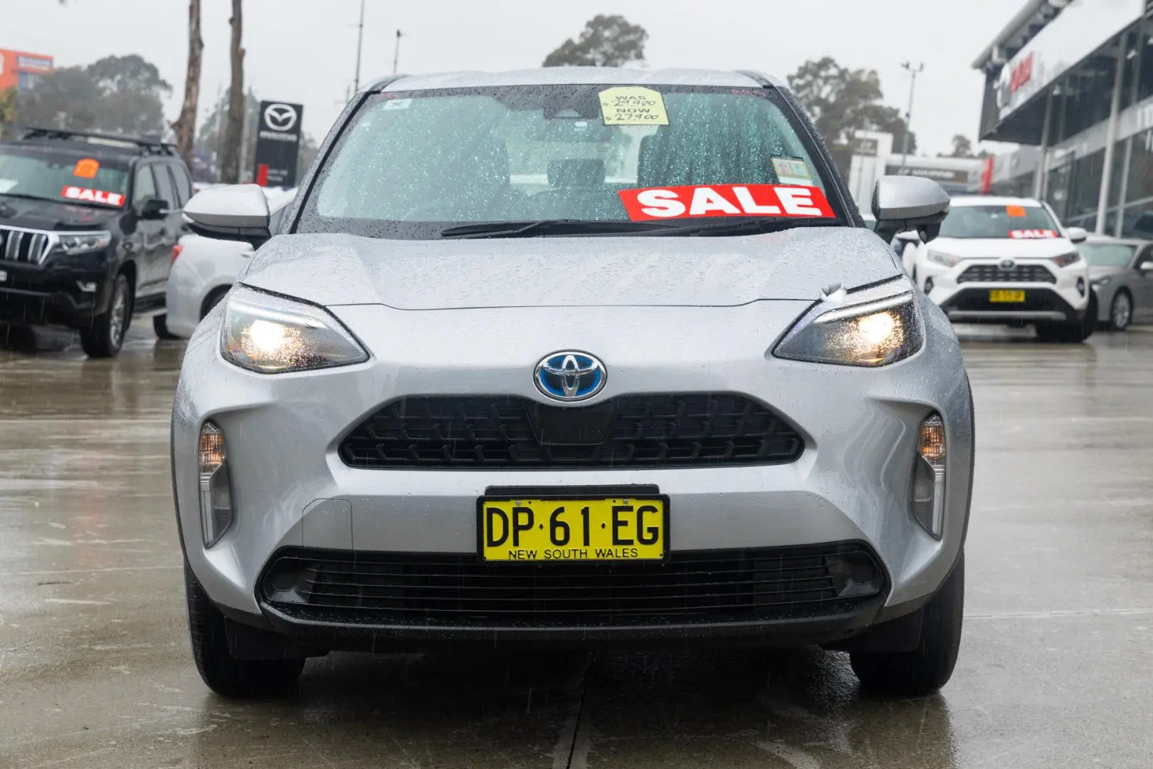 2023 Toyota Yaris Cross Gallery Image 4