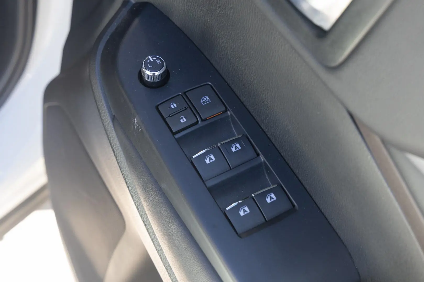 2018 Toyota Kluger Gallery Image 18