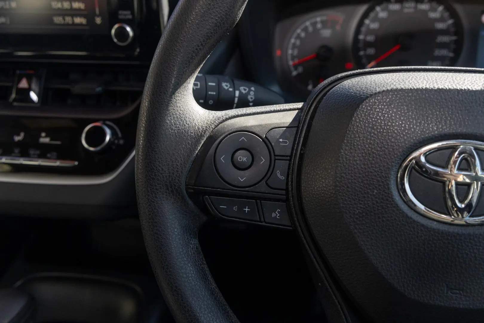 2022 Toyota Corolla Gallery Image 10