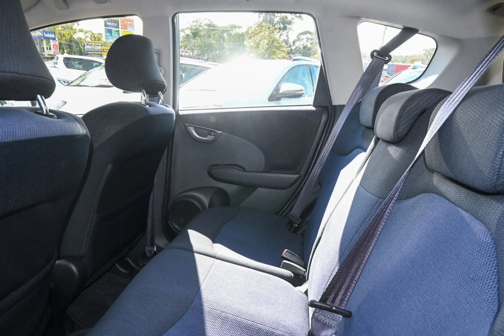 2013 Honda Jazz Gallery Image 9