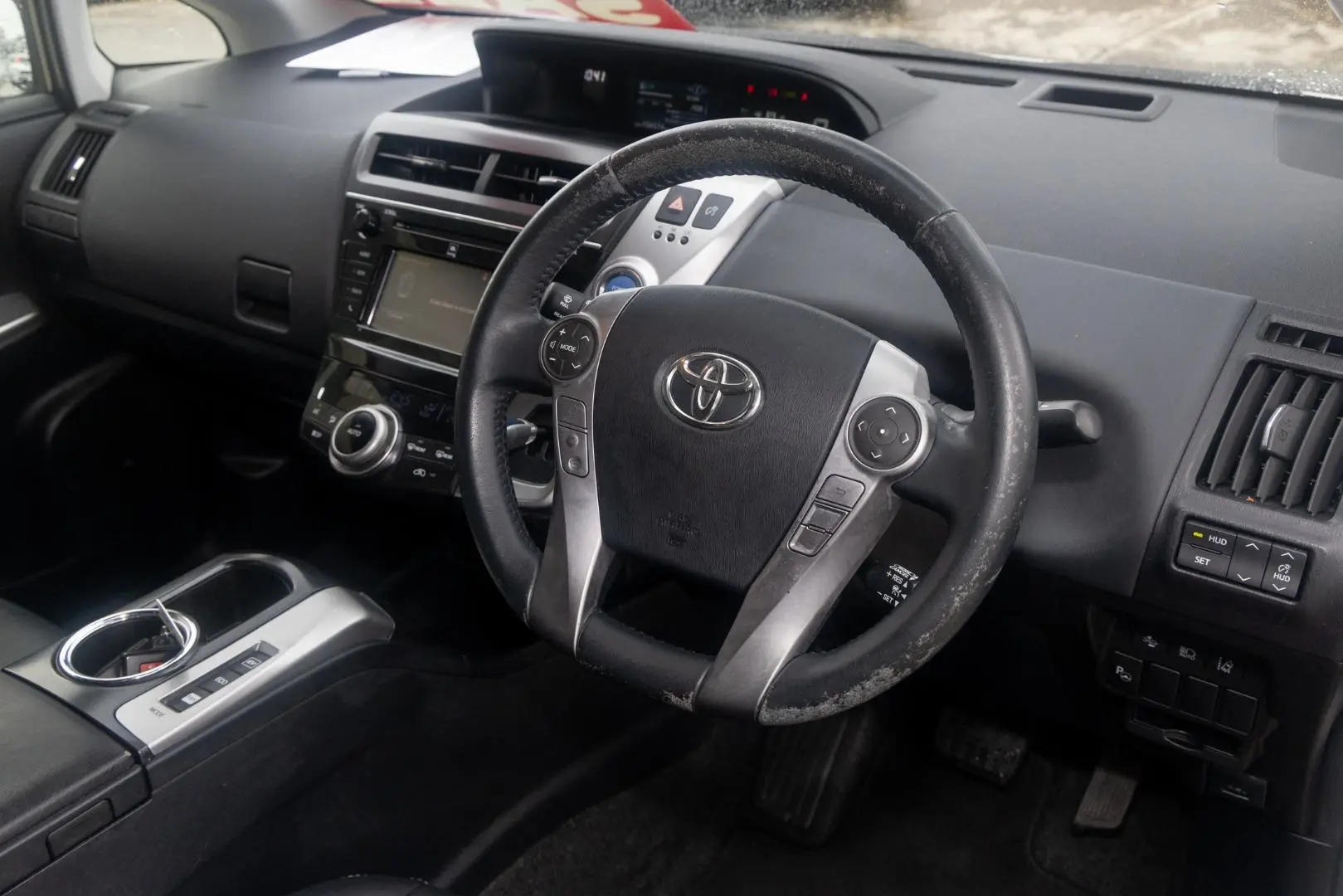 2016 Toyota Prius V Gallery Image 7