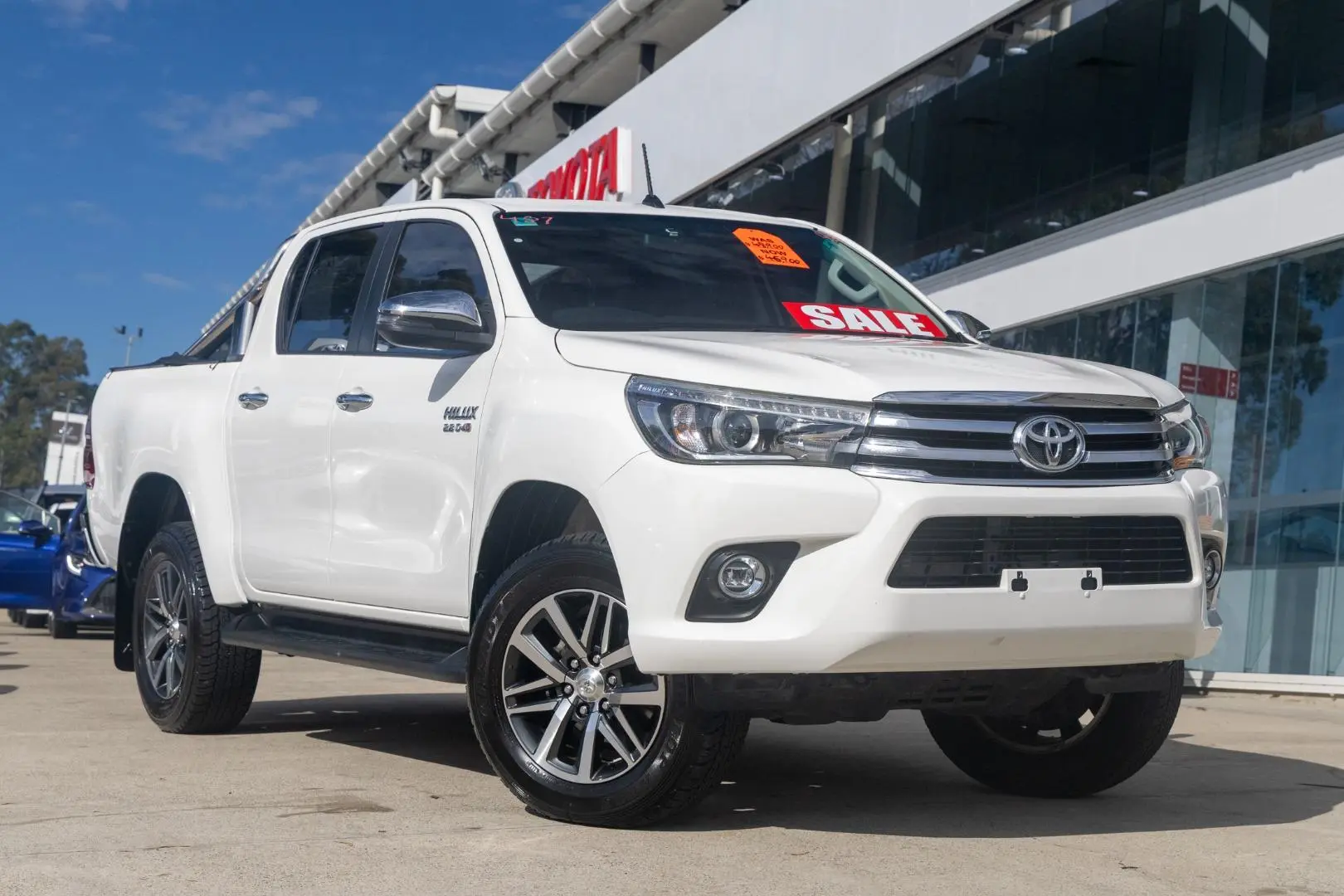 2018 Toyota Hilux Gallery Image 1