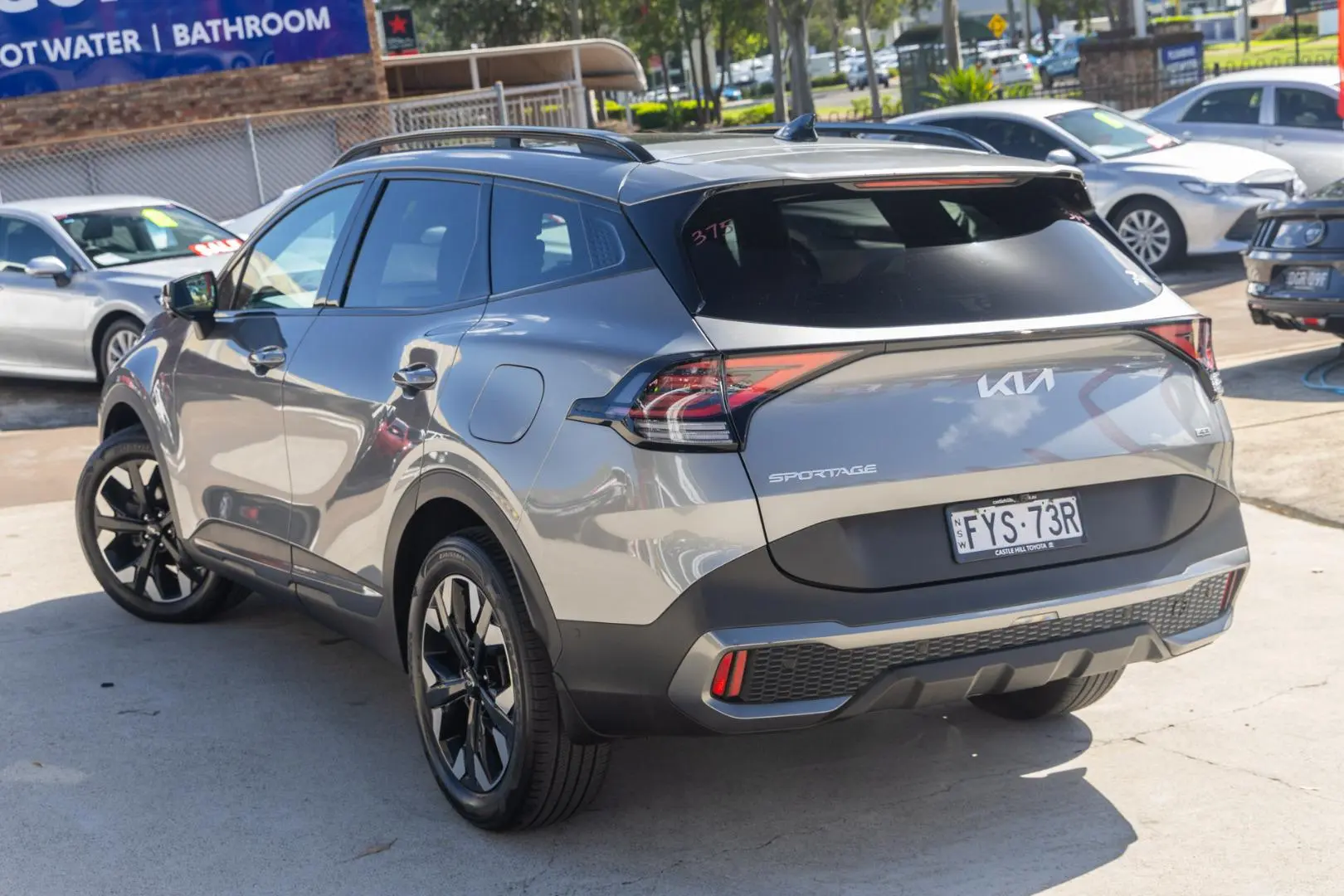 2024 Kia Sportage Gallery Image 2
