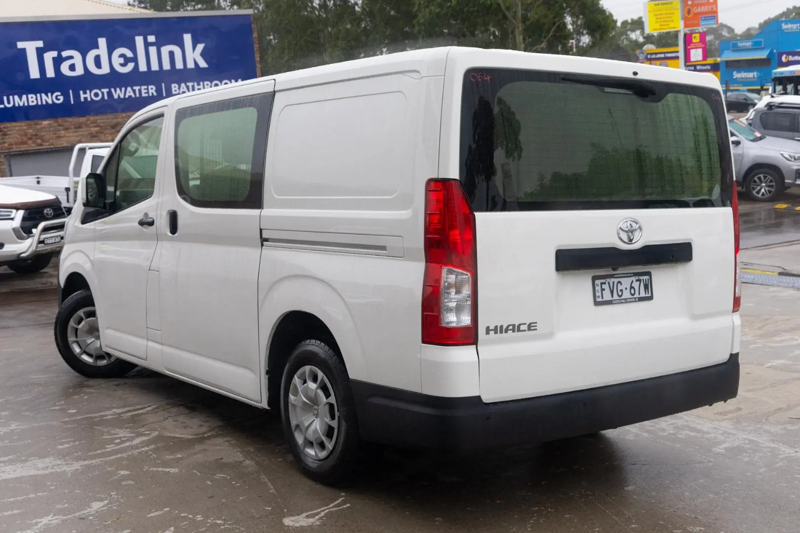 2023 Toyota Hiace Gallery Image 2