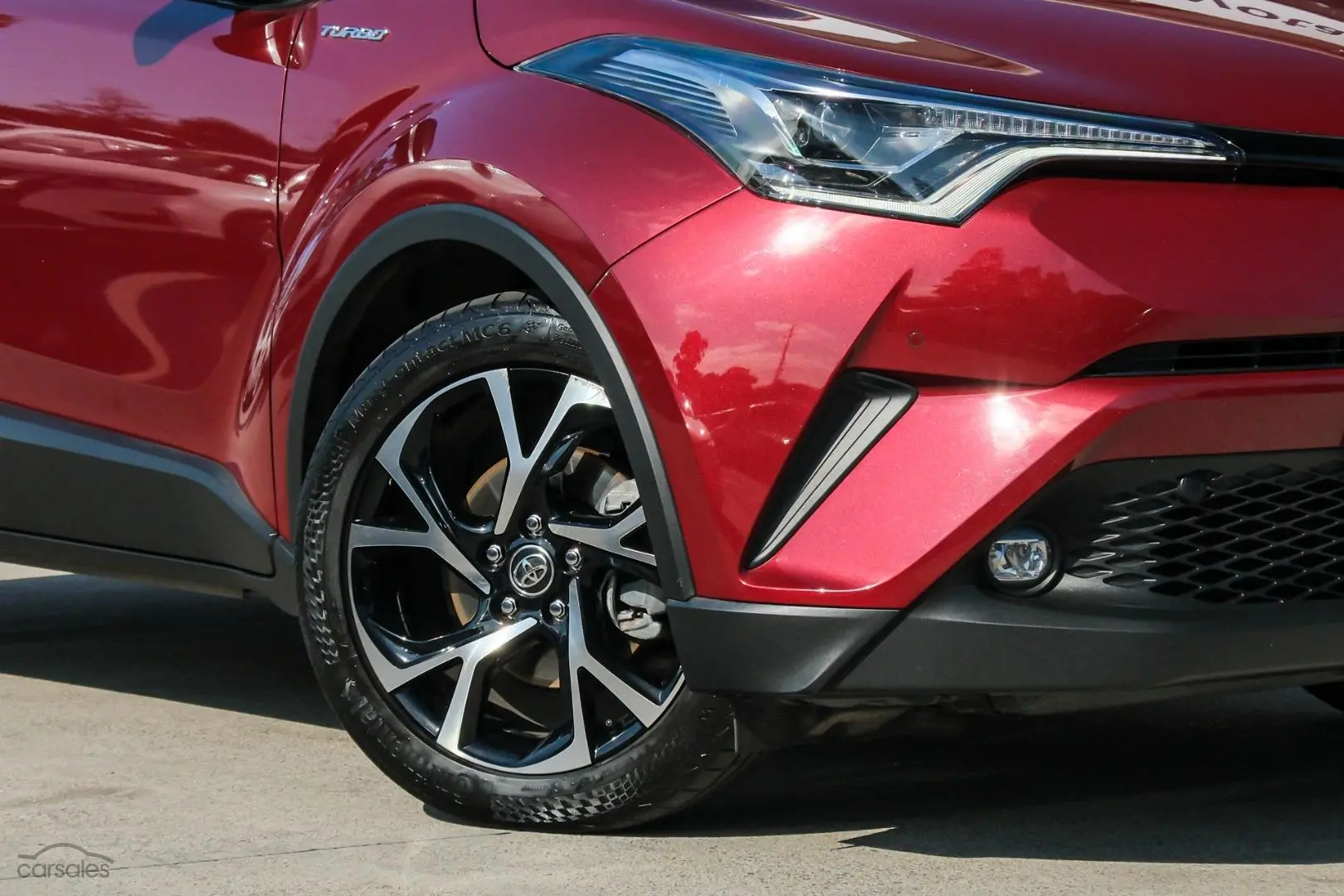 2019 Toyota C-HR Image 6