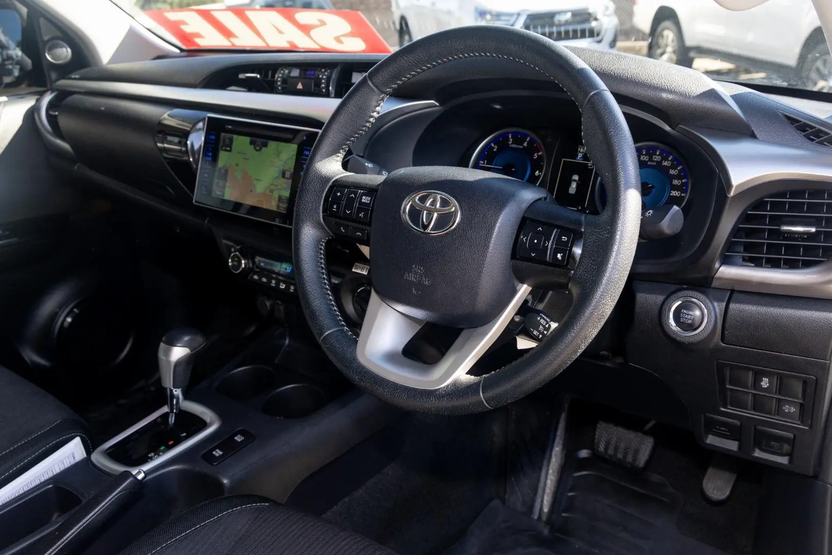 2019 Toyota Hilux Gallery Image 7