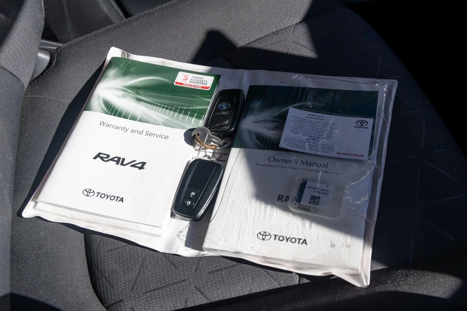 2021 Toyota RAV4 Gallery Image 19