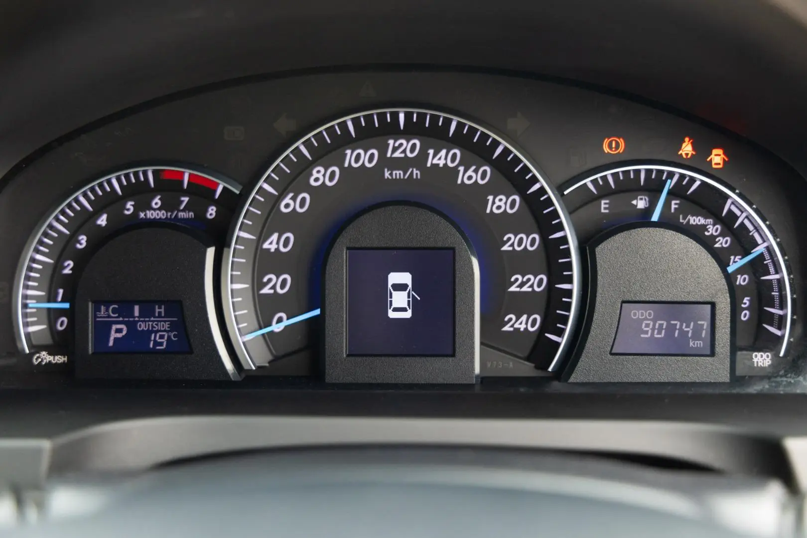 2014 Toyota Aurion Gallery Image 11