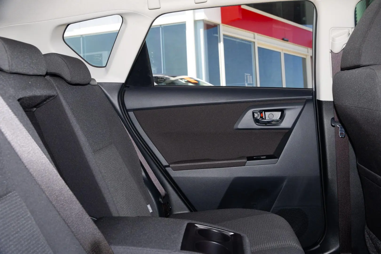 2013 Toyota Corolla Gallery Image 9