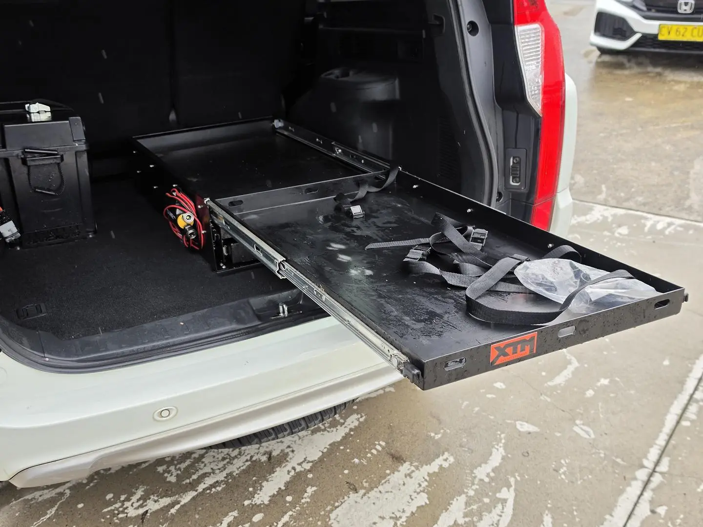 2017 Mitsubishi Pajero Sport Gallery Image 9