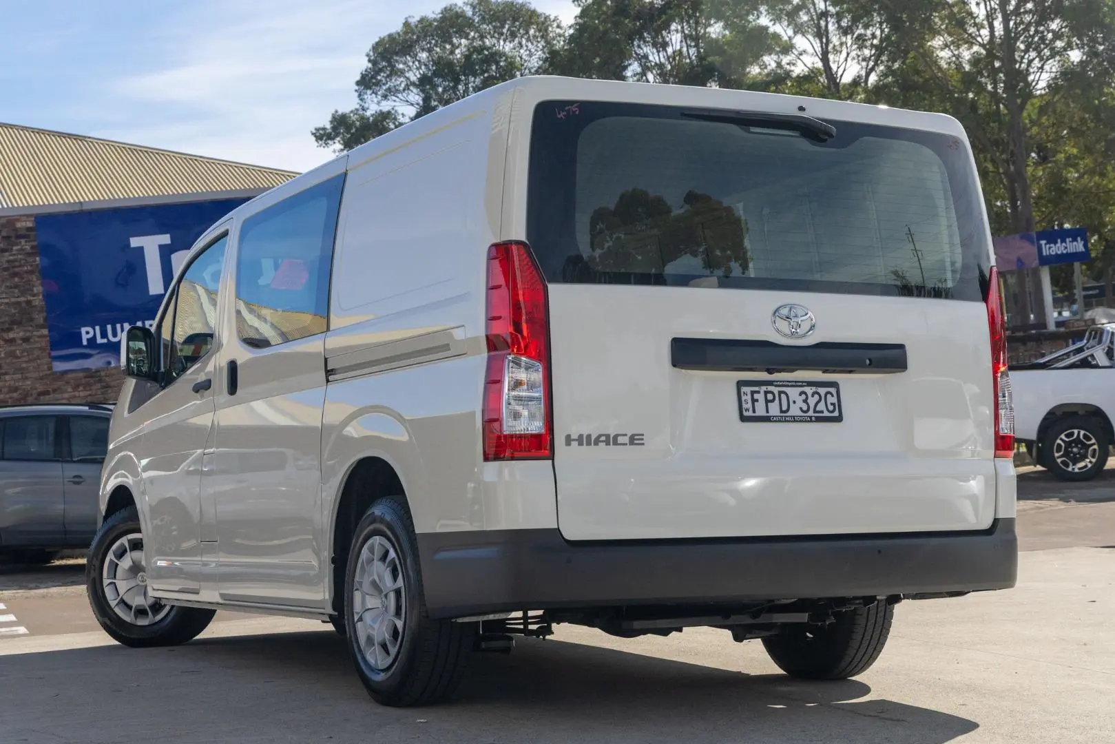 2024 Toyota Hiace Gallery Image 2