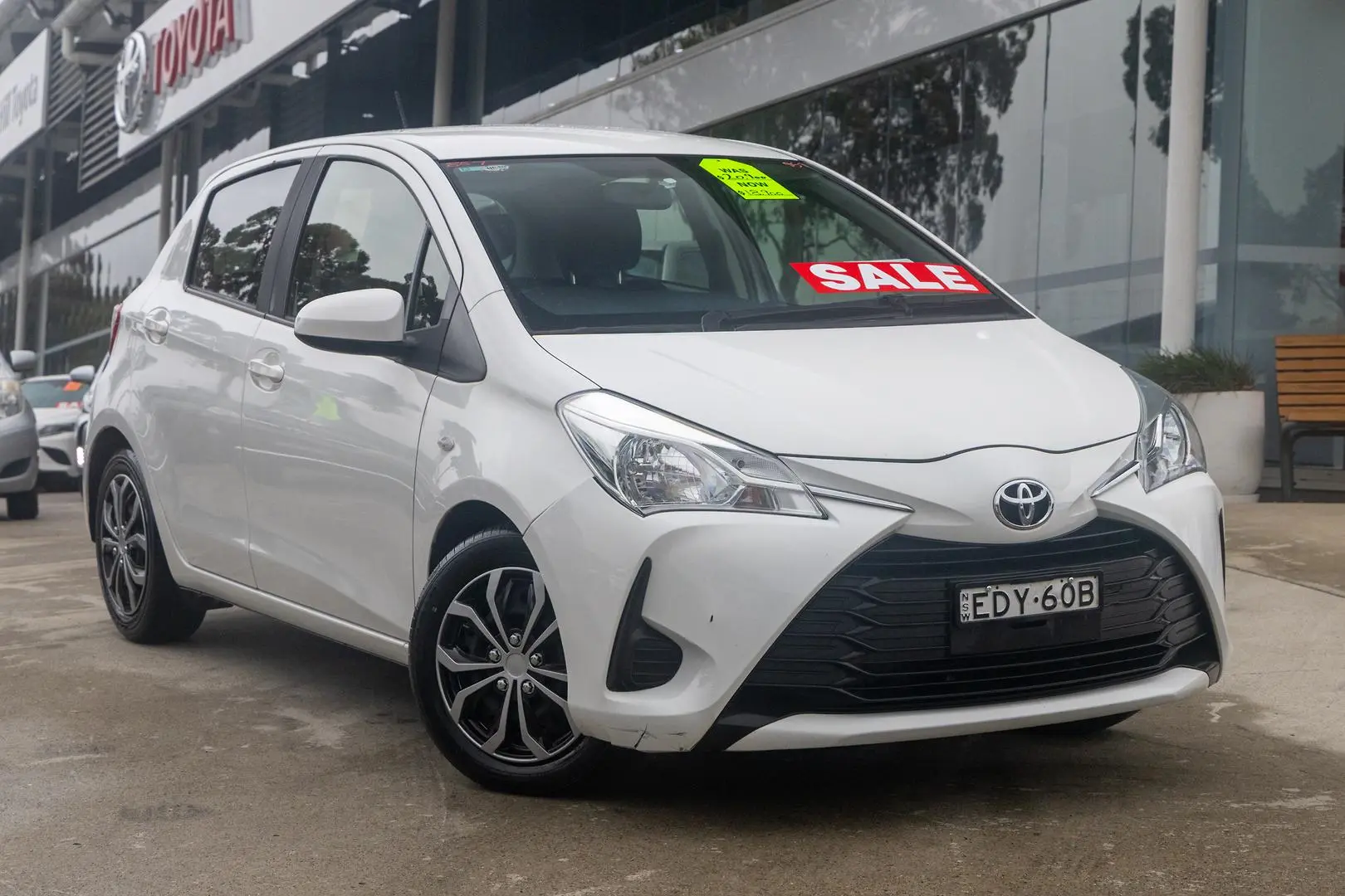 2019 Toyota Yaris Gallery Image 5