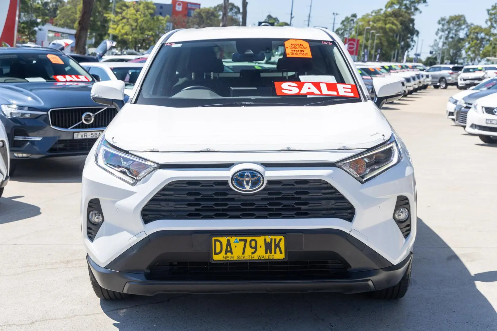 2021 Toyota RAV4 Gallery Image 4