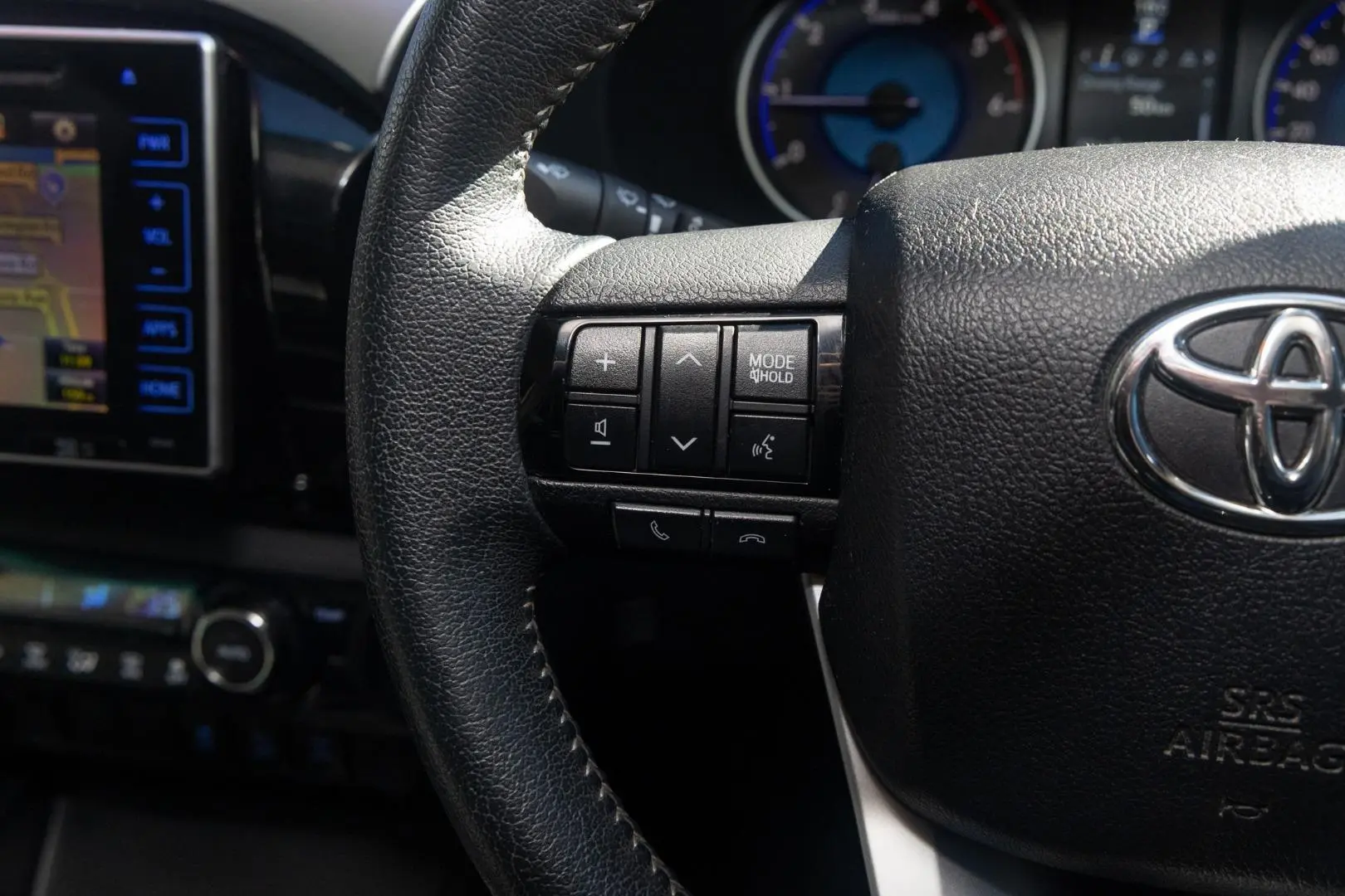 2019 Toyota Hilux Gallery Image 11