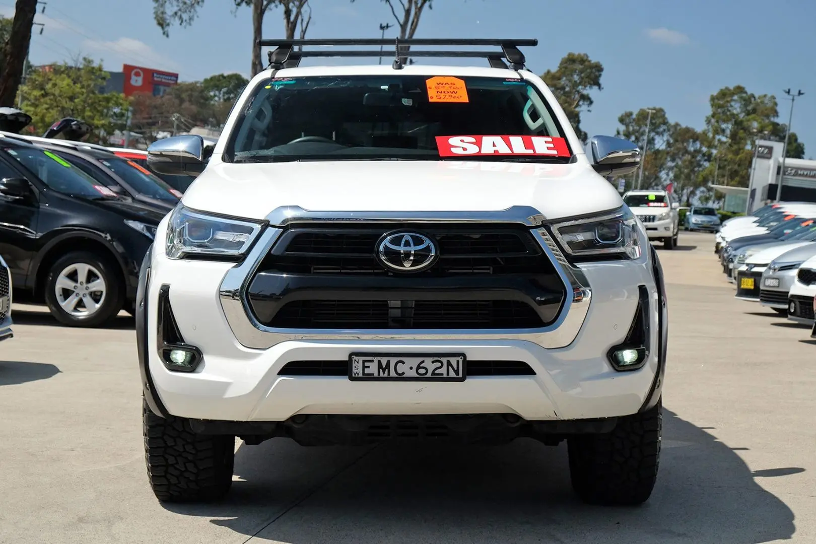 2020 Toyota Hilux Gallery Image 4