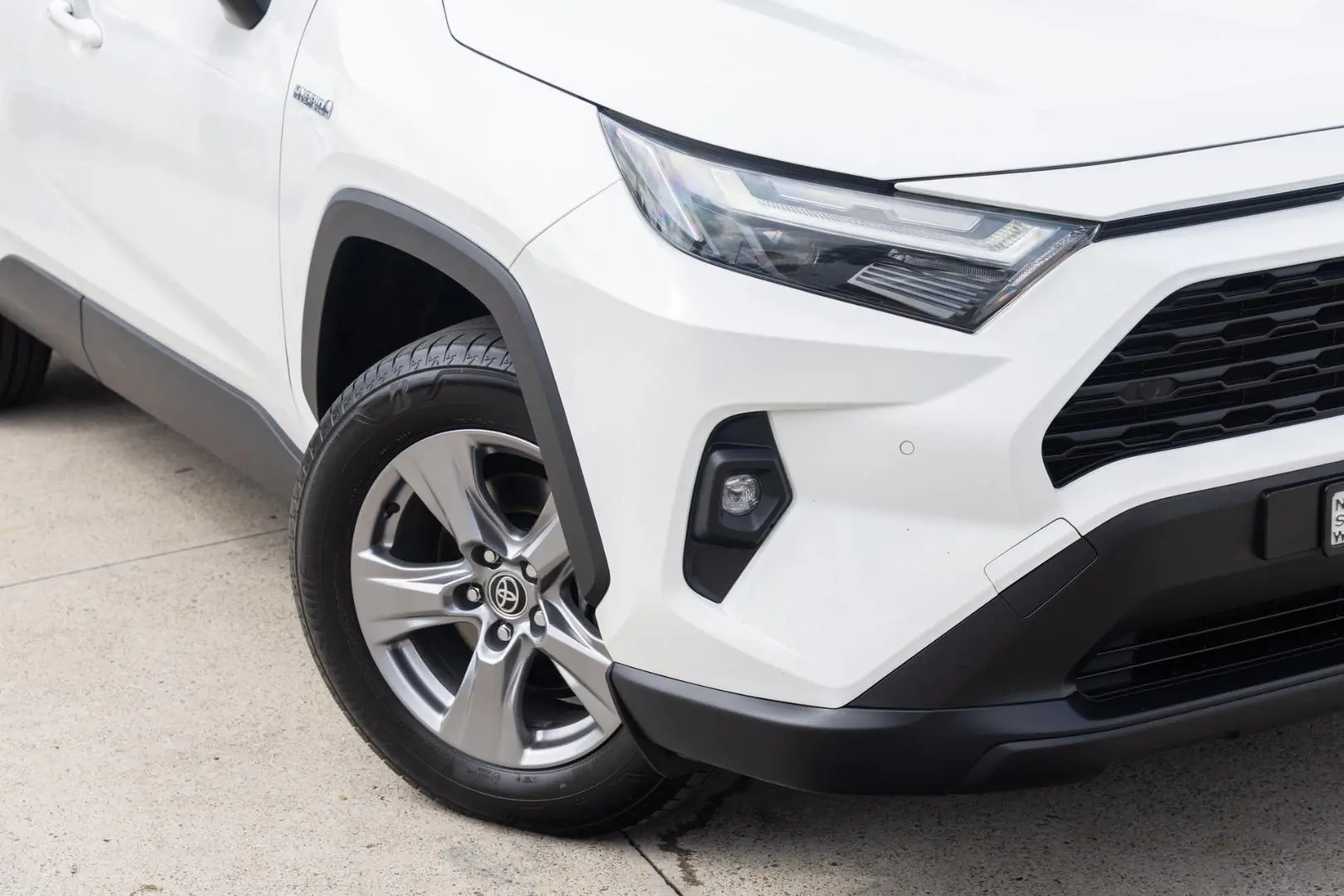 2022 Toyota RAV4 Gallery Image 6