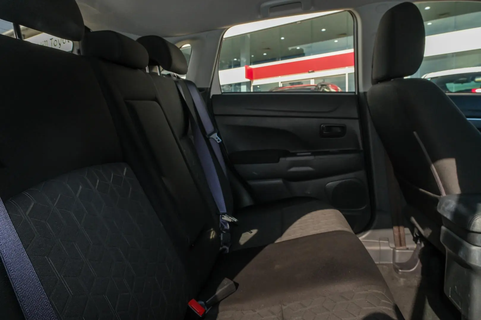 2023 Mitsubishi ASX Gallery Image 9