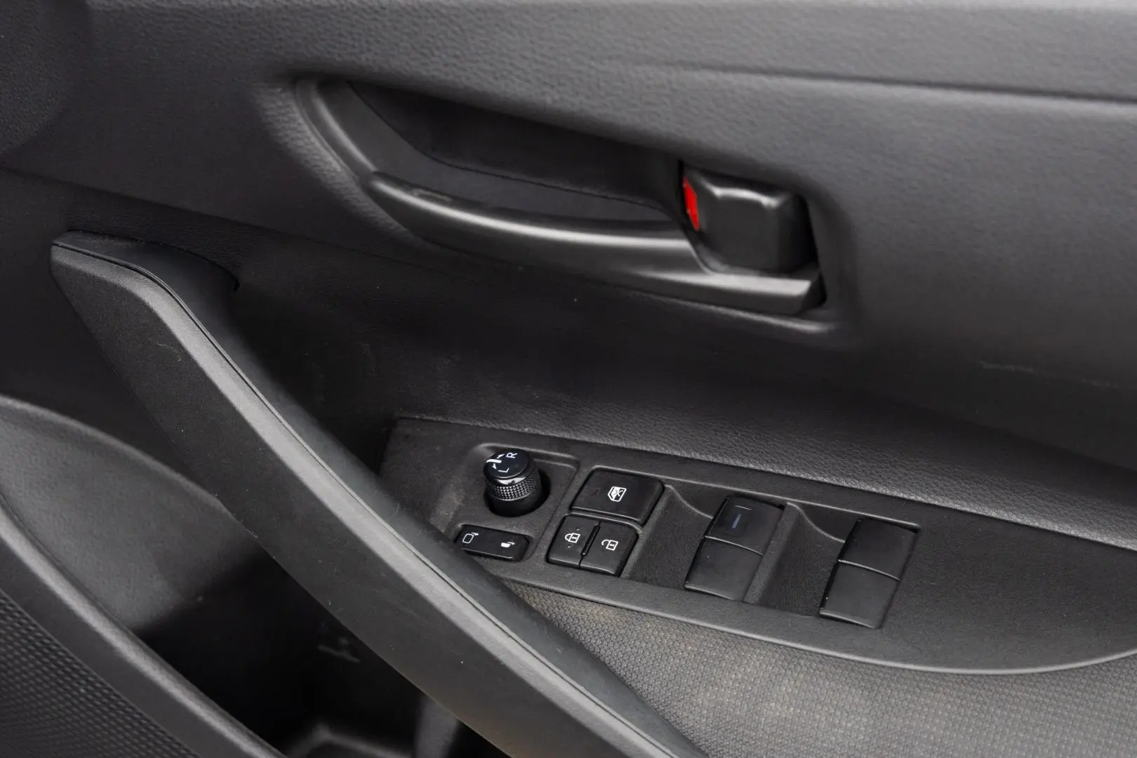 2021 Toyota Corolla Gallery Image 16