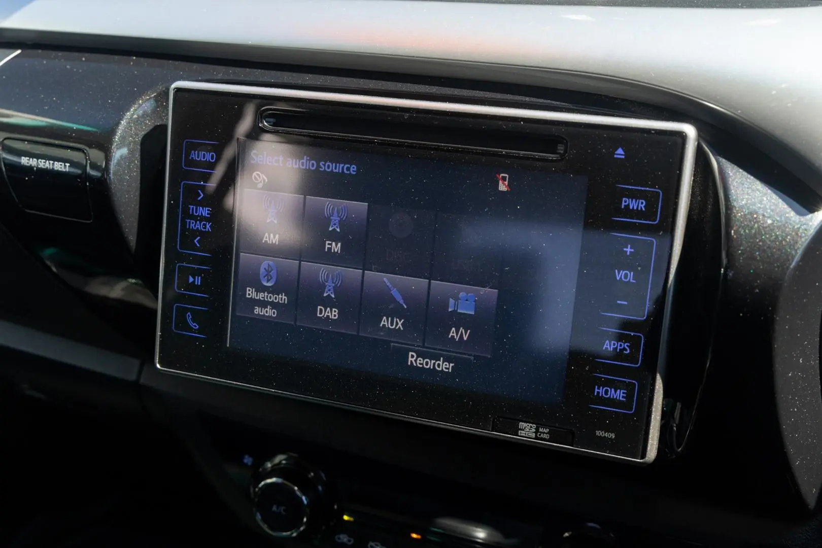 2018 Toyota Hilux Gallery Image 14