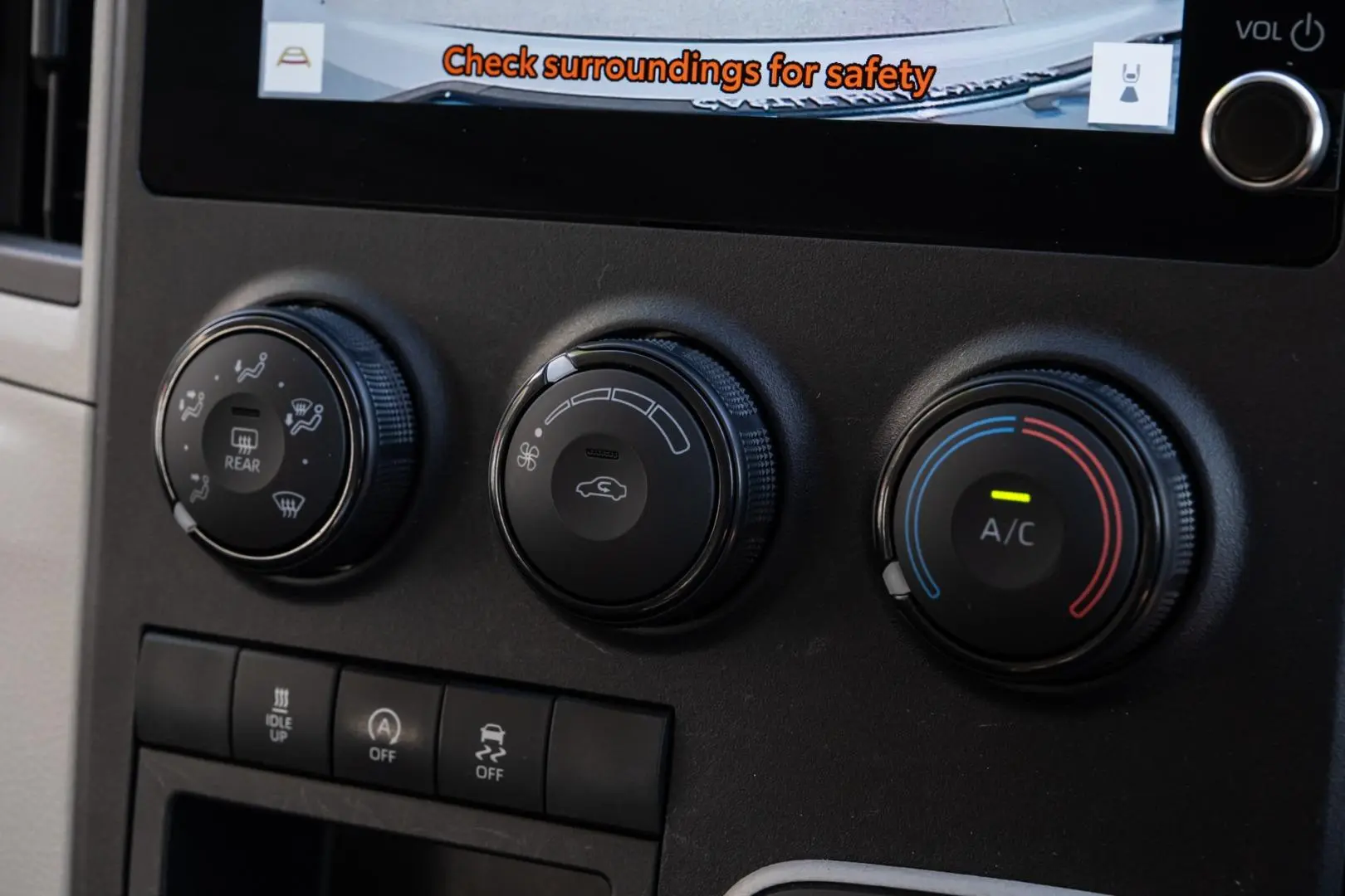 2023 Toyota Hiace Gallery Image 13