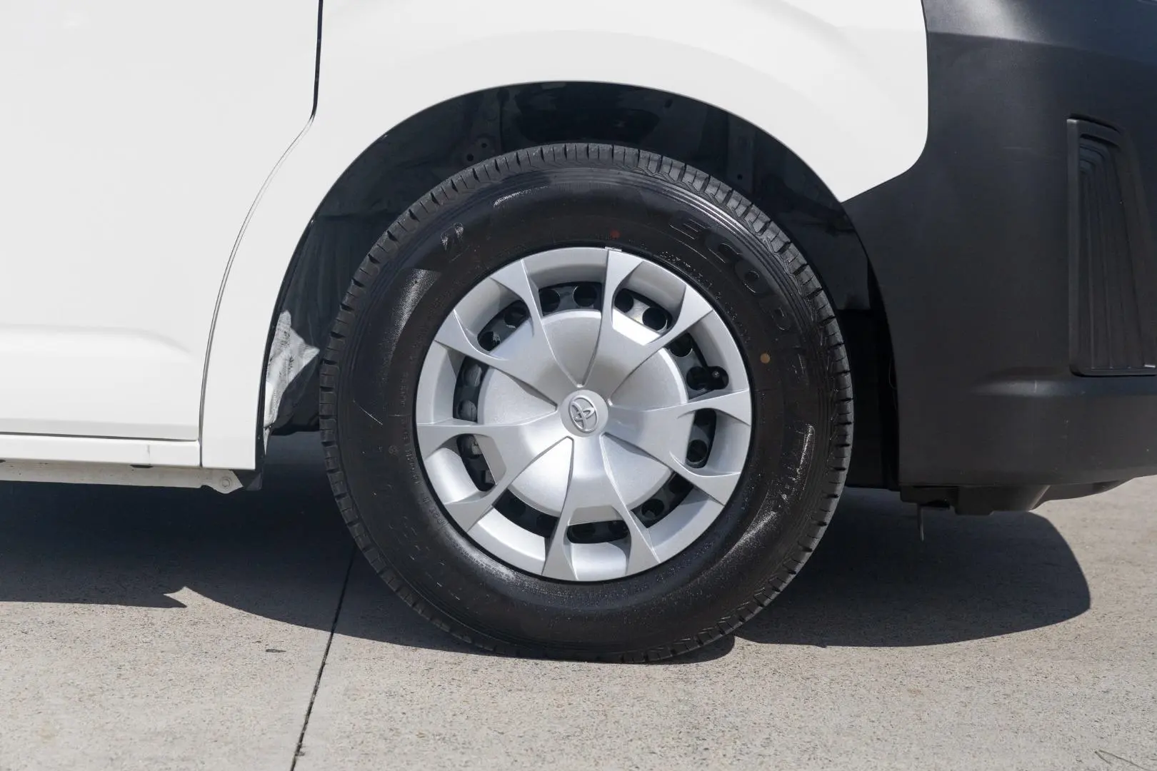 2024 Toyota Hiace Gallery Image 22