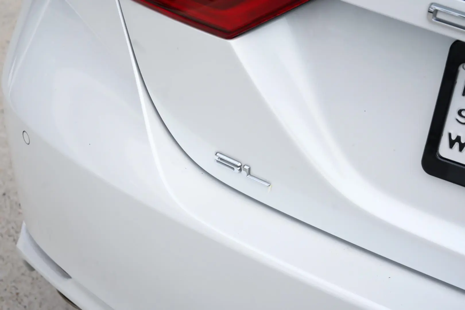 2019 Toyota Camry Gallery Image 25