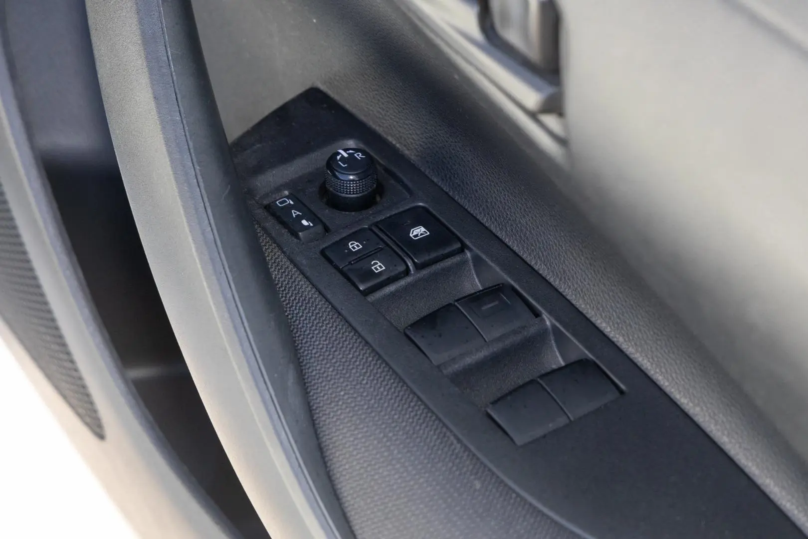 2023 Toyota Corolla Gallery Image 19