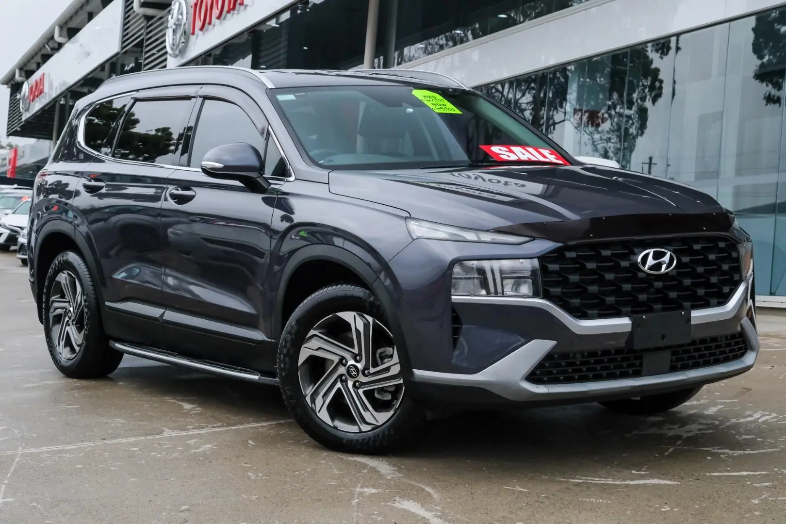 2021 Hyundai Santa Fe Gallery Image 1