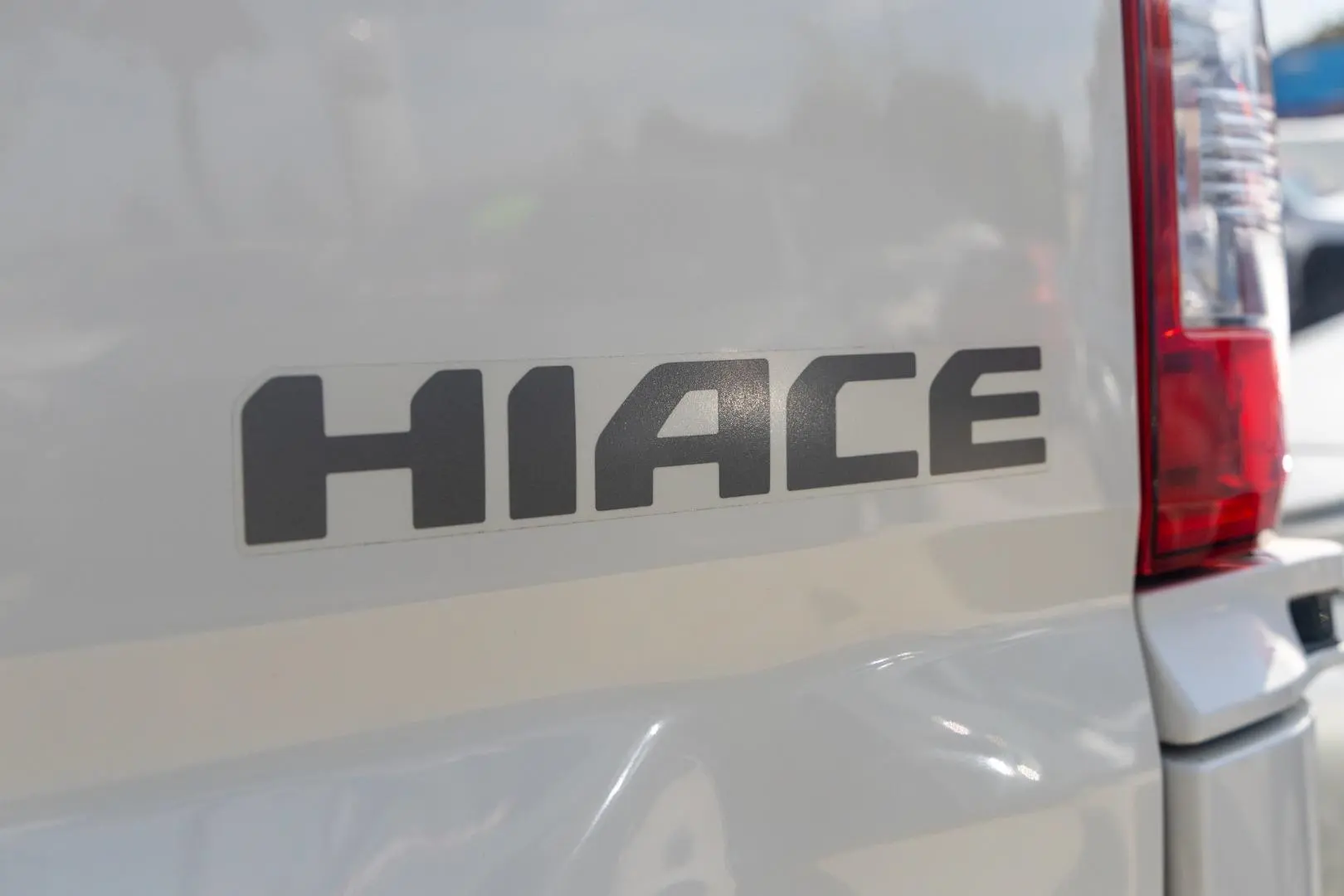 2022 Toyota Hiace Gallery Image 22