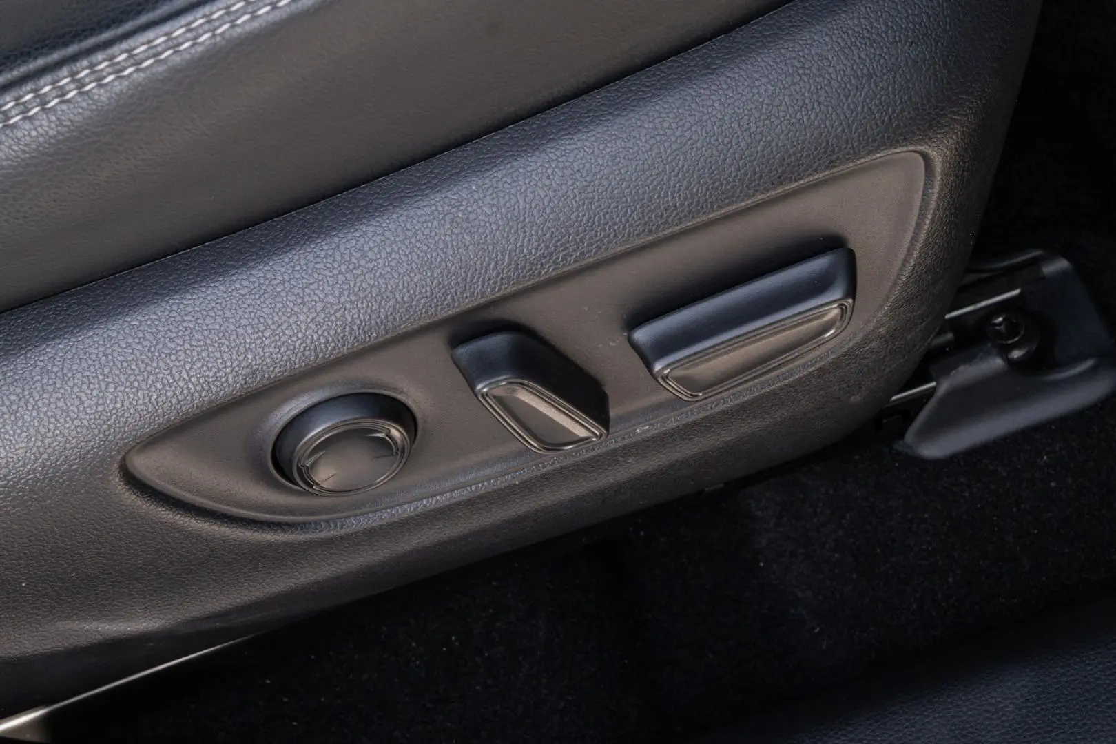 2023 Toyota RAV4 Gallery Image 15