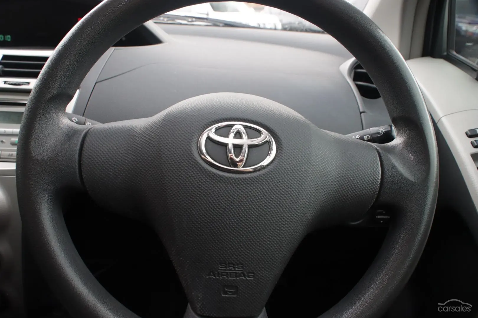 2009 Toyota Yaris Image 10