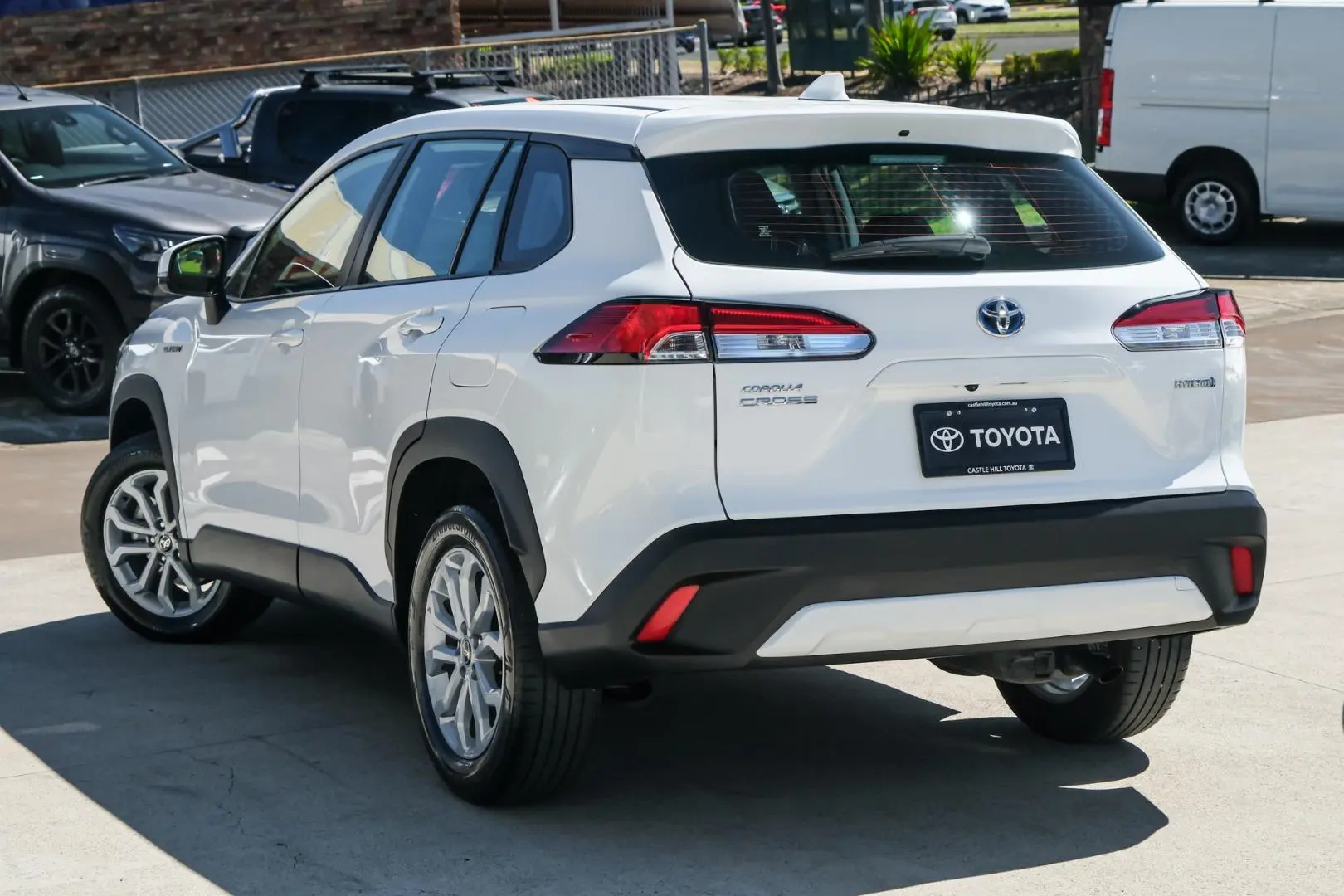 2024 Toyota Corolla Cross Gallery Image 2
