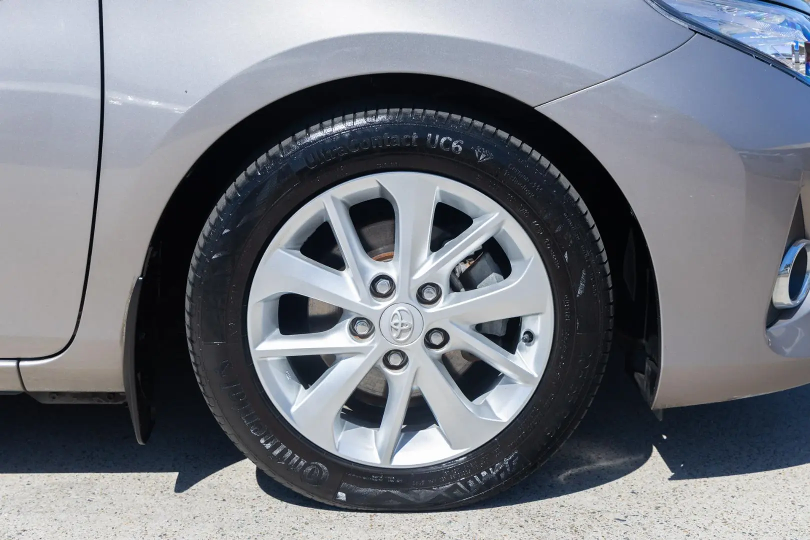 2014 Toyota Corolla Gallery Image 21