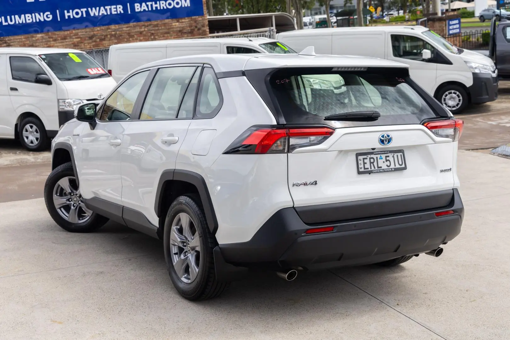 2022 Toyota RAV4 Gallery Image 2