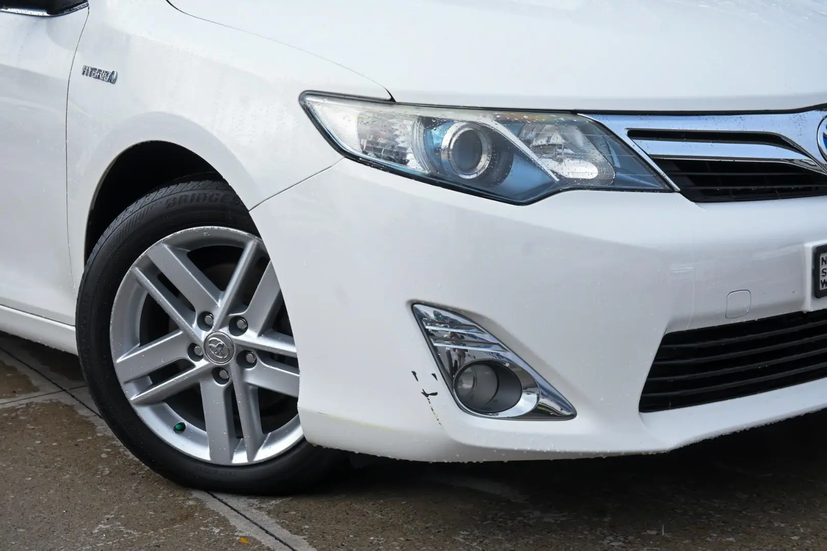 2012 Toyota Camry Gallery Image 6