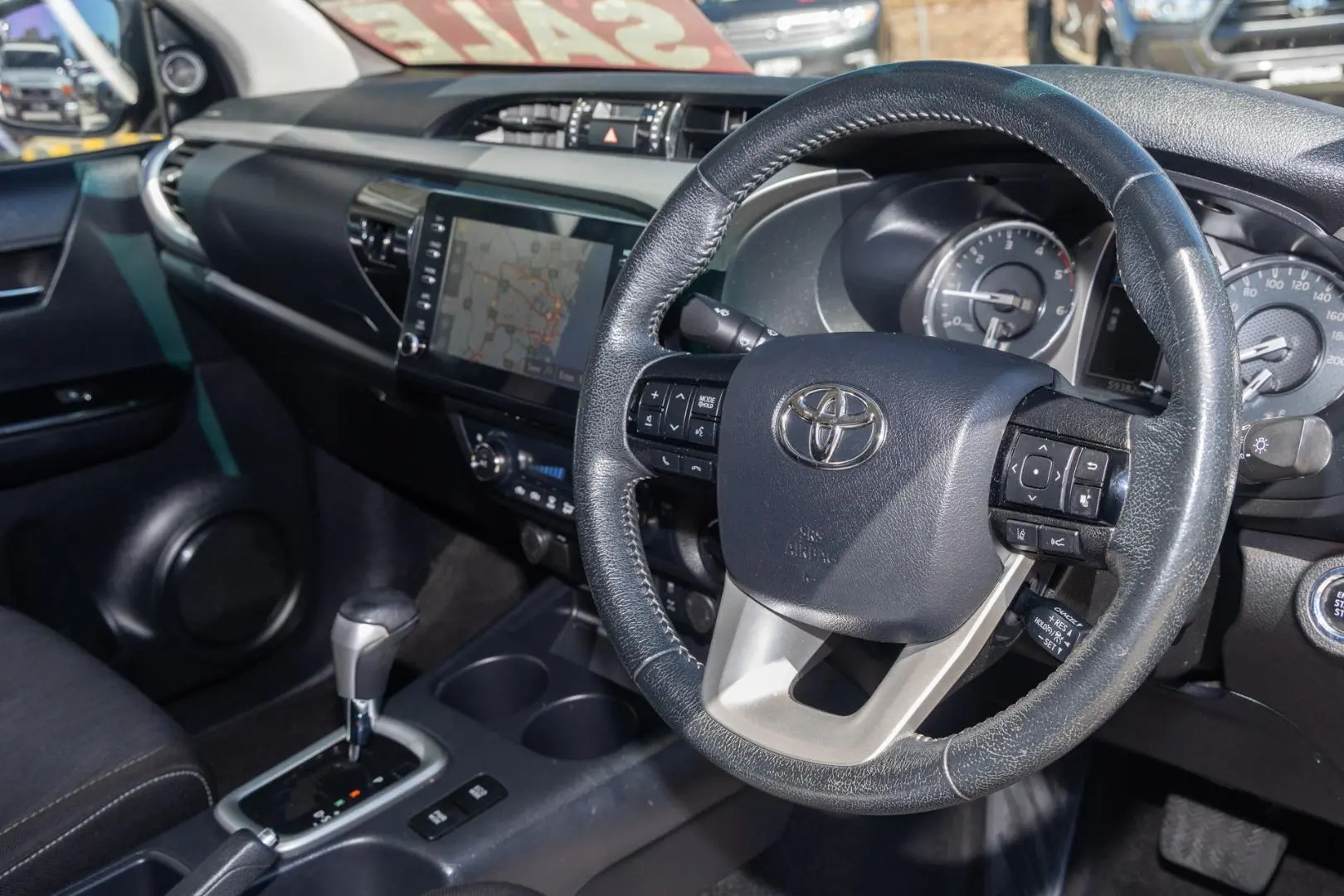 2020 Toyota Hilux Gallery Image 7