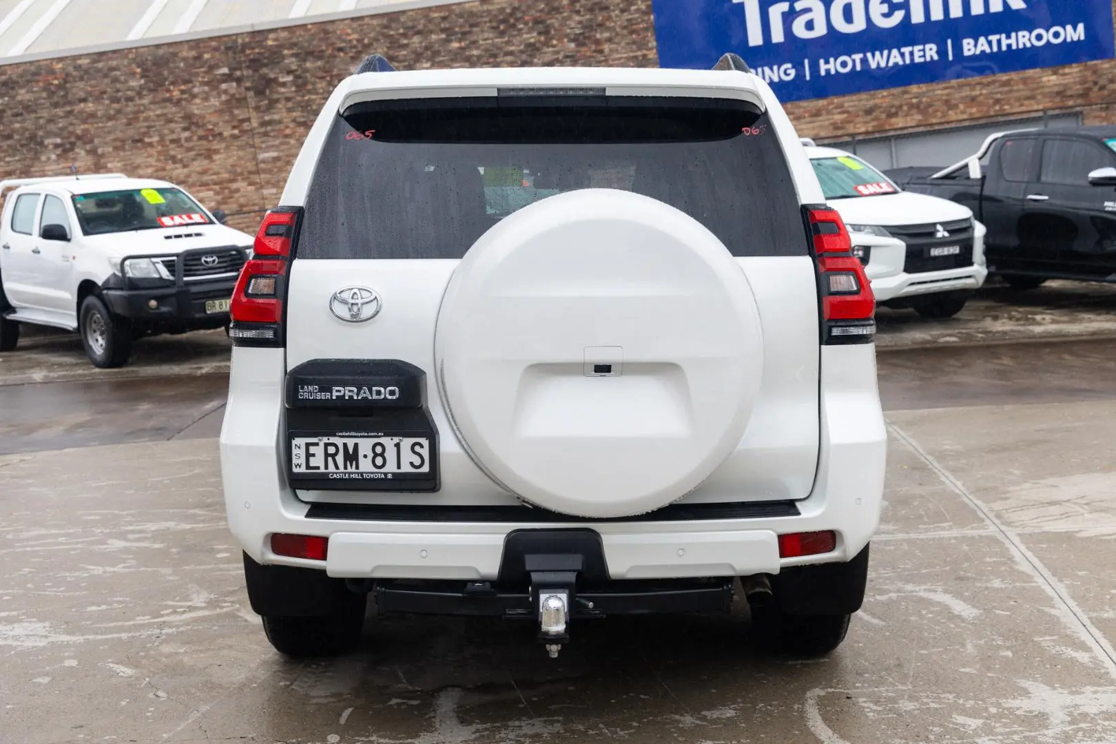 2022 Toyota Landcruiser Prado Gallery Image 5